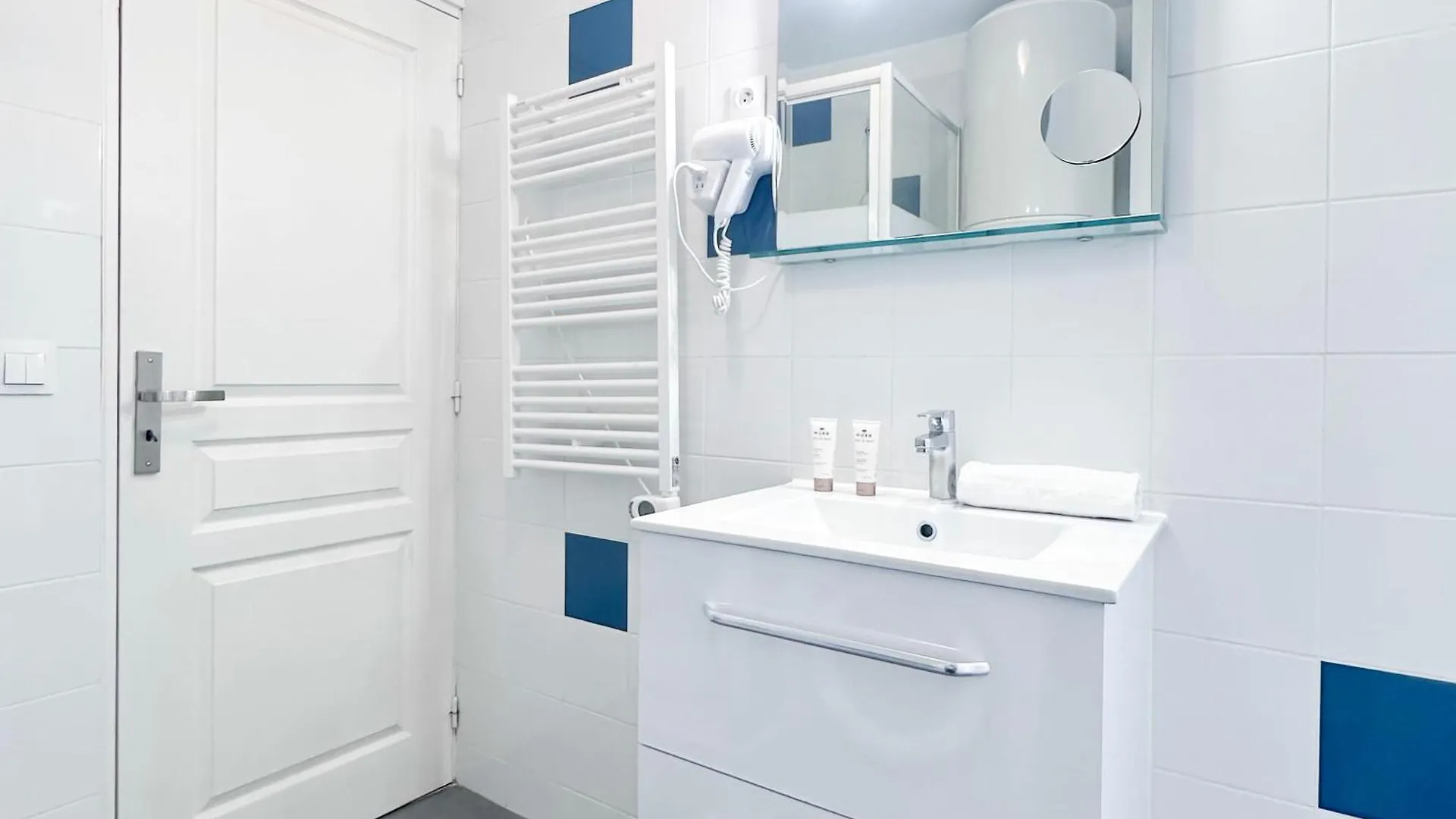 Apartment Welcoming Studio Near Eiffel Tower Paris